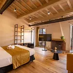 Terrace 34 4*